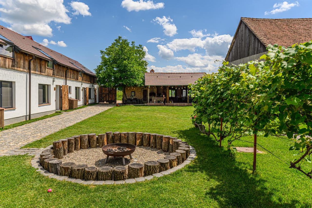 Bed and Breakfast The Good House - Hărman Esterno foto