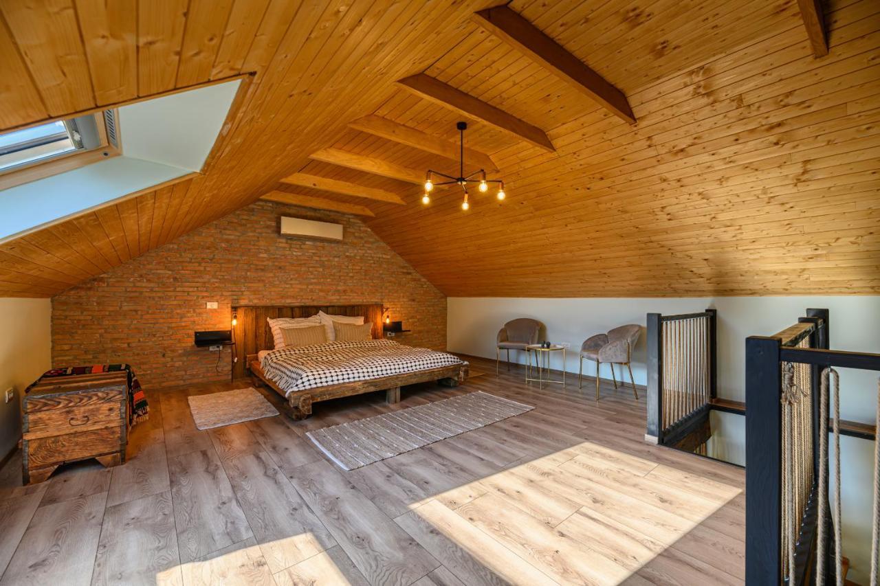 Bed and Breakfast The Good House - Hărman Esterno foto